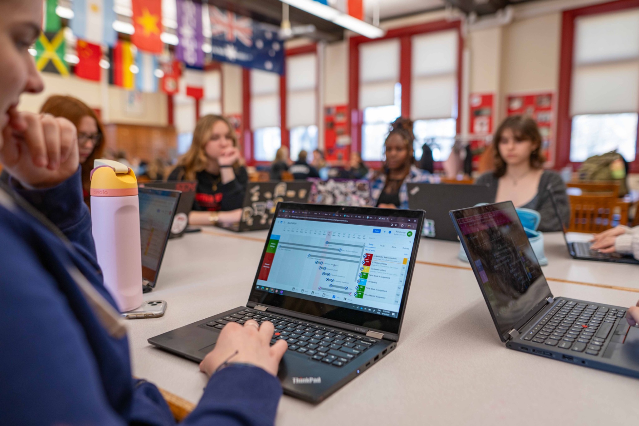 Students using Studyo together in class